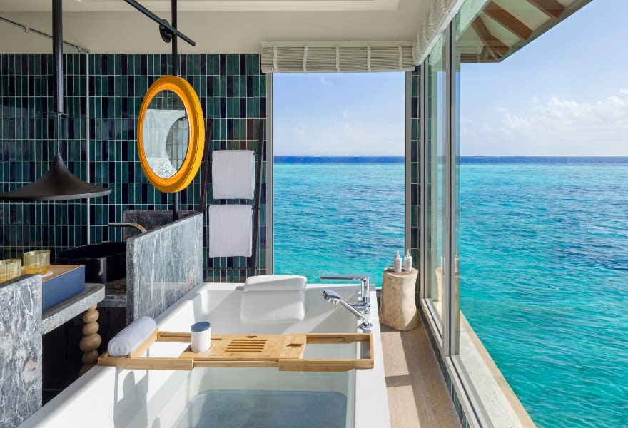 Three Bedroom Sunset Overwater Pool Residence photo 14